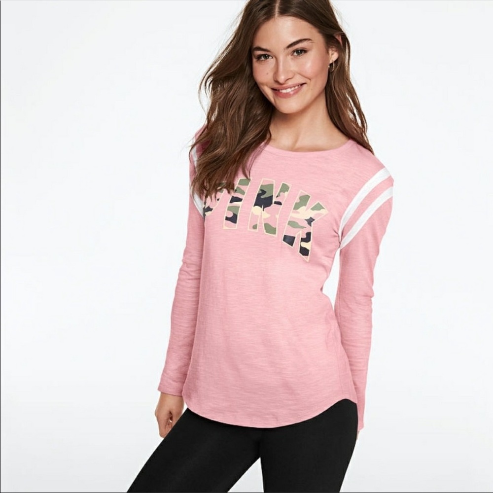 VS PINK Camp Logo Long Sleeve football Tee Shirt - Picture 2 of 8